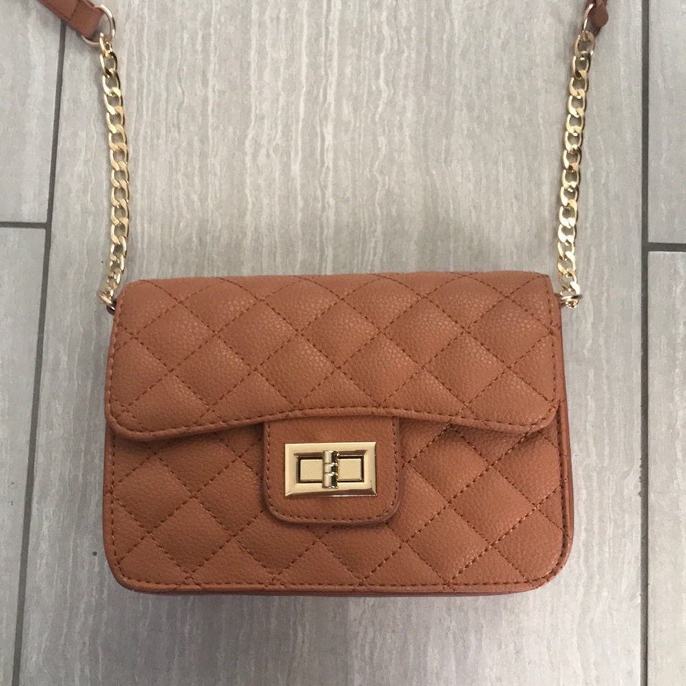 Small  cross over bag